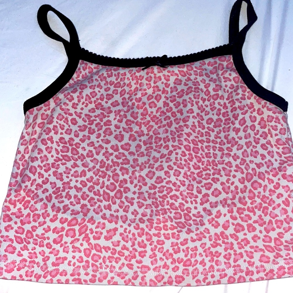 Pink cheetah print tank top!